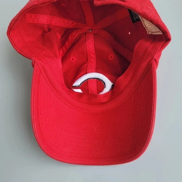 Cincinnati Reds "C" Franchise Twins Enterprise MLB Red Embroidered Cap Cotton OS - Picture 4 of 9